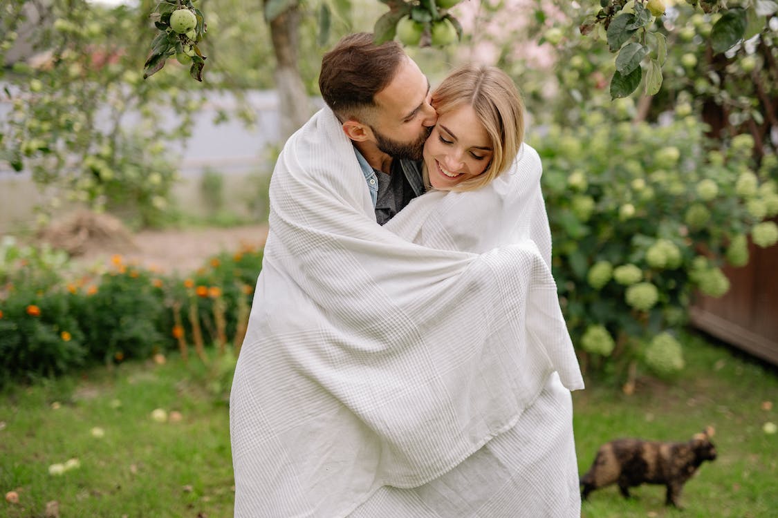 Winter Date Ideas For Singles At Livelinks Chat Line