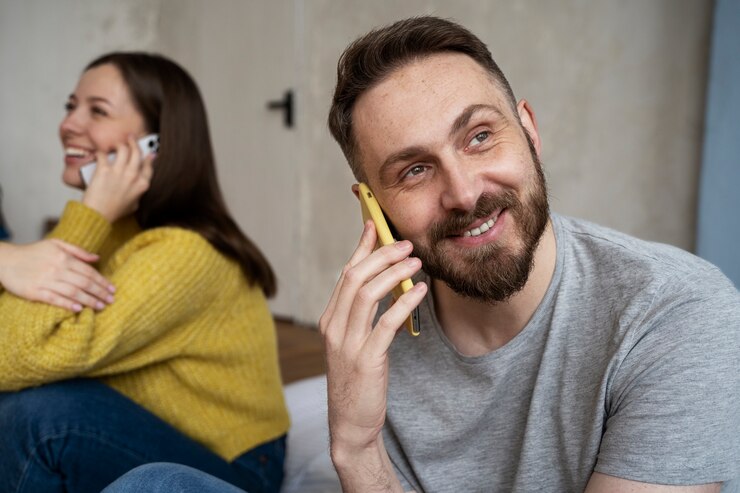 Smile on Phone Calls at Singles Chat Lines