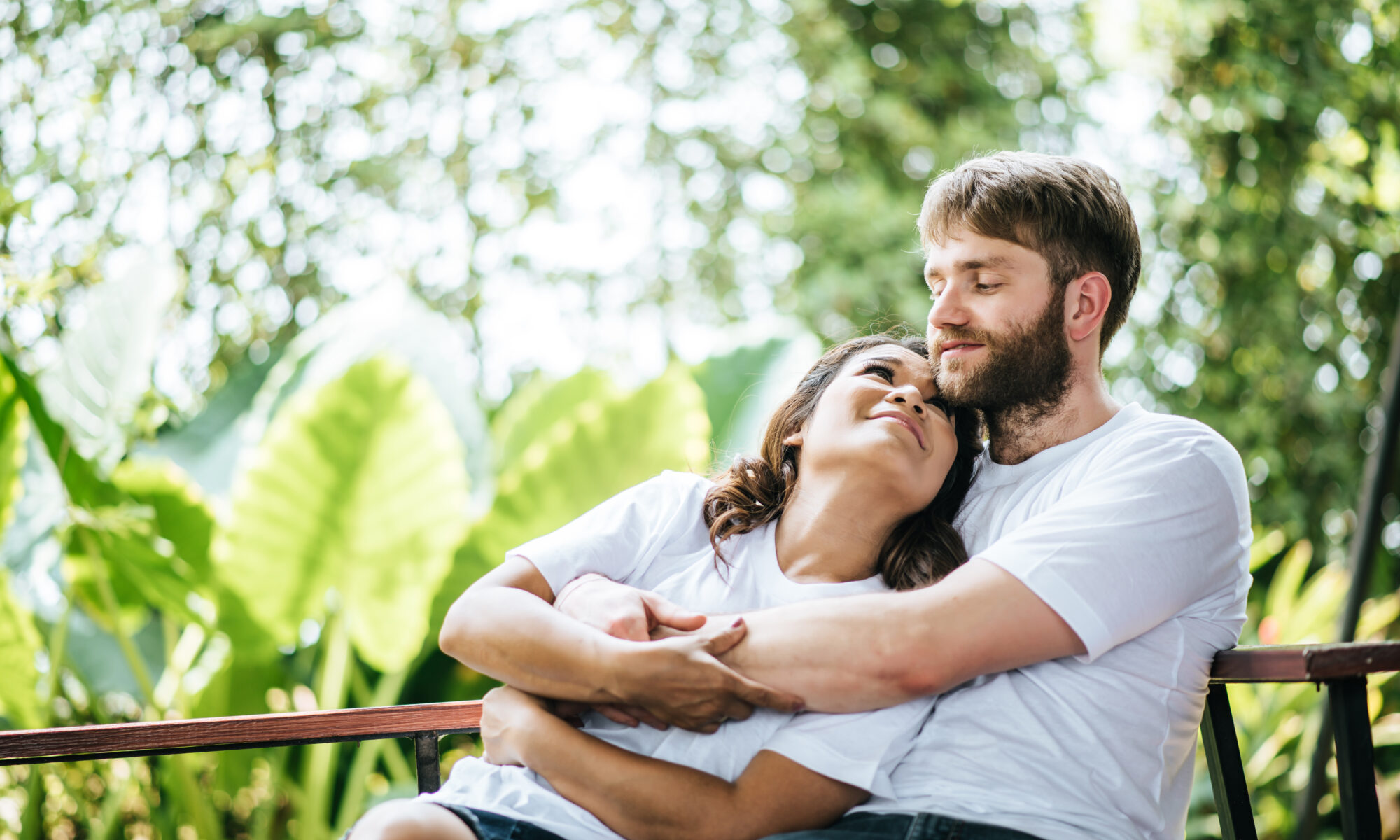 Build and Maintain Trust in Chatline Relationships