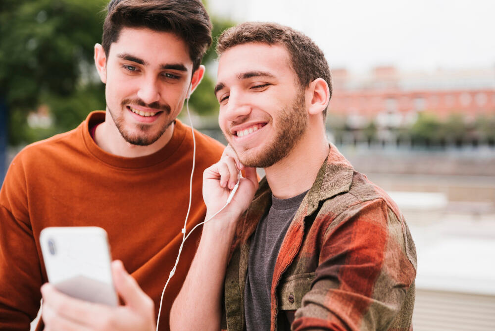 Gay Love on Chat Line Number